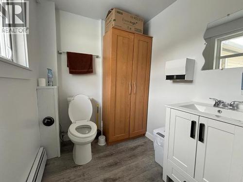 978 2Nd Avenue, Dawson City, YT 