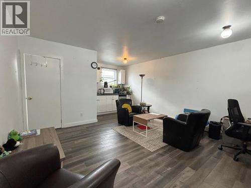 978 2Nd Avenue, Dawson City, YT 