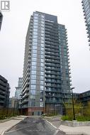 315 - 38 FOREST MANOR ROAD  Toronto, ON M2J 1M1