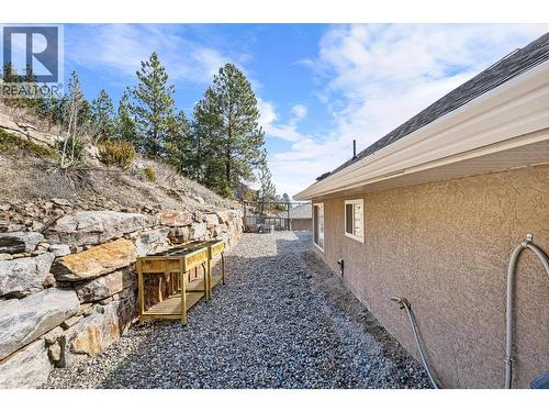1430 Menu Road, West Kelowna, BC - Outdoor