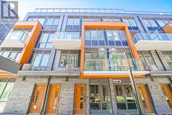 #122 - 69 CURLEW DRIVE  Toronto, ON M3A 0B1