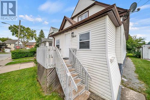 5464 Lewis Avenue, Niagara Falls (Clifton Hill), ON - Outdoor