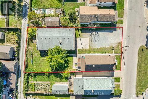 5464 Lewis Avenue, Niagara Falls (Clifton Hill), ON - Outdoor