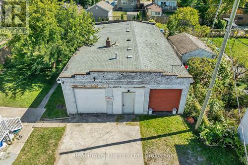 5464 Lewis Avenue, Niagara Falls (Clifton Hill), ON - Outdoor