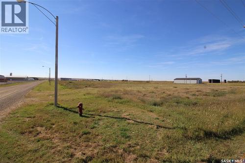 835-865-89 Hall Street, Shaunavon, SK 