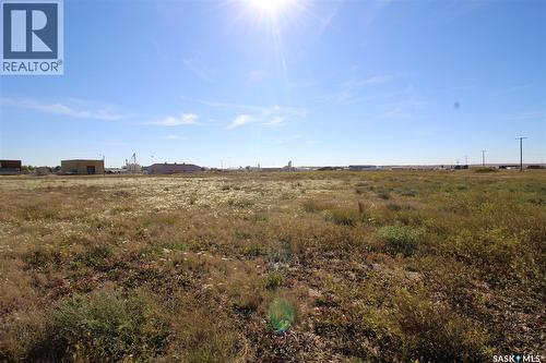835-865-89 Hall Street, Shaunavon, SK 