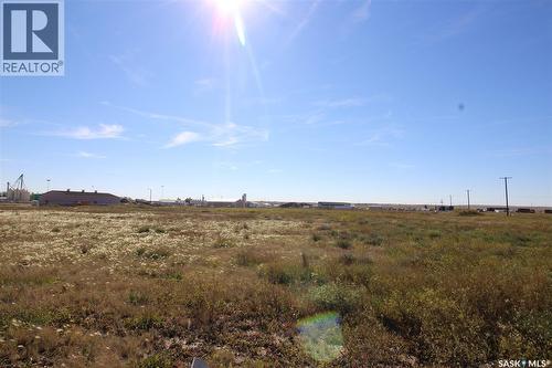 835-865-89 Hall Street, Shaunavon, SK 