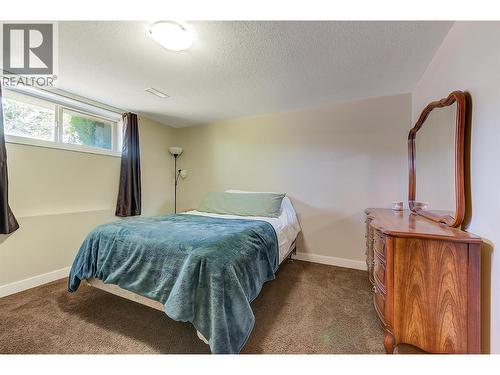 244 Prior Road S, Kelowna, BC - Indoor Photo Showing Bedroom