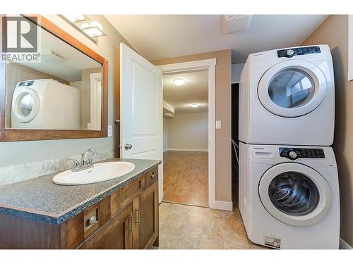 244 Prior Road S, Kelowna, BC - Indoor Photo Showing Laundry Room