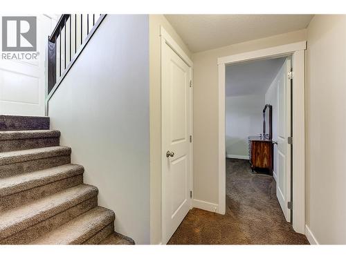 244 Prior Road S, Kelowna, BC - Indoor Photo Showing Other Room