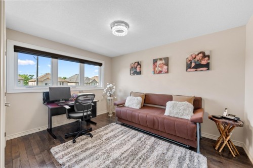 704 Robert Ferrie Drive, Kitchener, ON - Indoor