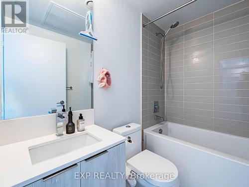 4608 - 181 Dundas Street E, Toronto, ON - Indoor Photo Showing Bathroom