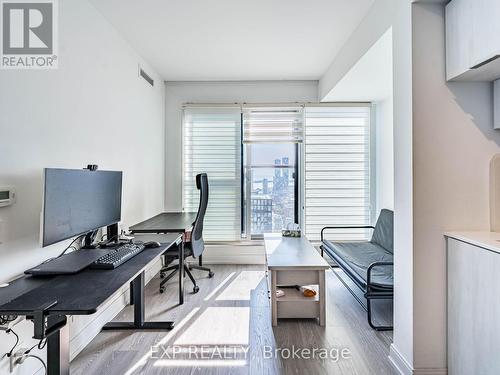 4608 - 181 Dundas Street E, Toronto, ON - Indoor Photo Showing Office