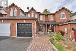 UPPER - 70 HAWTHORNE CRESCENT  Barrie, ON L4N 9Y8