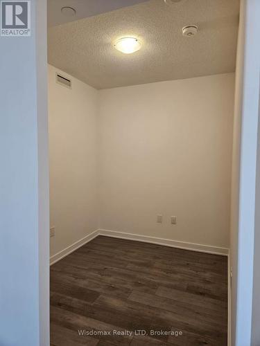 717 - 60 Honeycrisp Crescent, Vaughan (Vaughan Corporate Centre), ON - Indoor Photo Showing Other Room