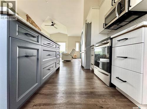 Natures Edge Acres - Rm Of Fertile Belt, Fertile Belt Rm No. 183, SK - Indoor Photo Showing Kitchen