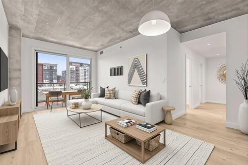 Salon - 439-777 Boul. Le Corbusier, Laval (Laval-Des-Rapides), QC - Indoor Photo Showing Living Room