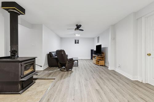 Salle familiale - 30Z Ch. Des Cavernes, Cantley, QC 