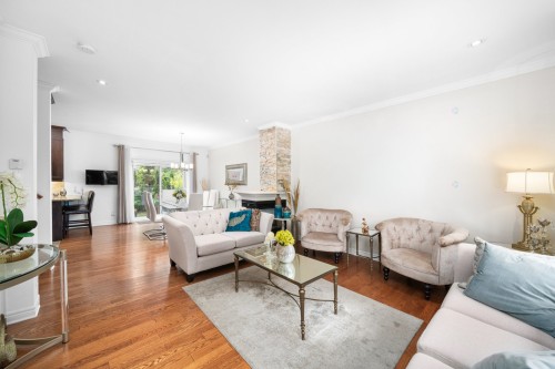 Salon - 10Z Crois. Mirabel, Dollard-Des-Ormeaux, QC - Indoor Photo Showing Living Room