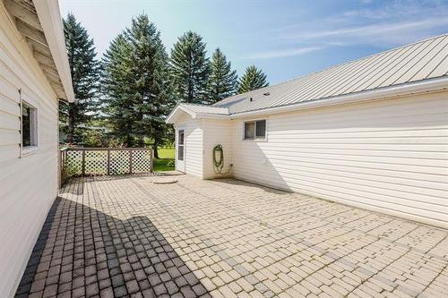 28 Franklin St, Roseau River, MB 