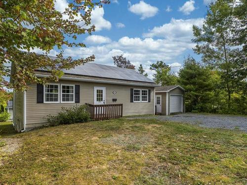28 Forest Hill Road  Bridgewater, NS B4V 1T8