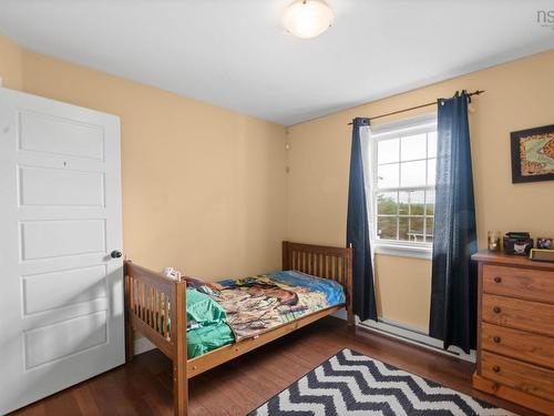 28 Forest Hill Road, Bridgewater, NS 