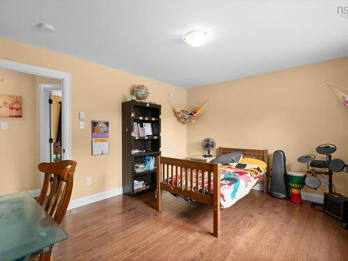 28 Forest Hill Road, Bridgewater, NS 