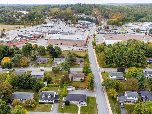 28 Forest Hill Road, Bridgewater, NS 