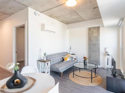 404 5684 West Street, Halifax, NS 