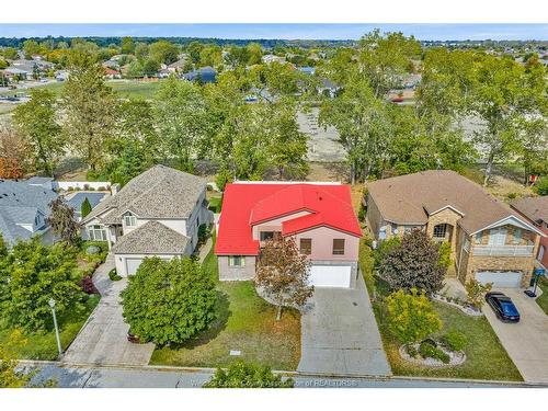 1098 Stoneybrook Crescent, Windsor, ON 