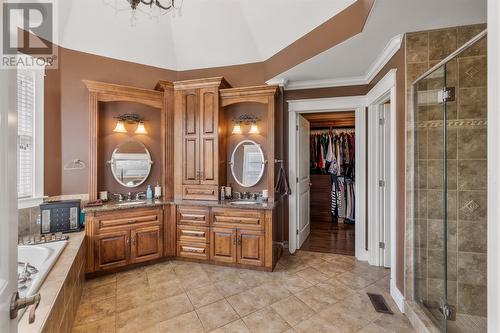 3 Everest Street, Paradise, NL - Indoor Photo Showing Bathroom