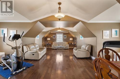 3 Everest Street, Paradise, NL - Indoor