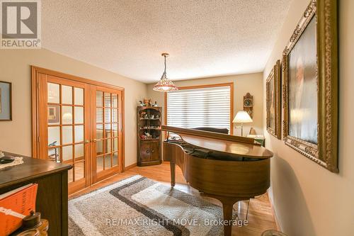 1892 Carriage Court, Severn, ON - Indoor