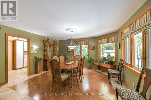 1892 Carriage Court, Severn, ON - Indoor Photo Showing Dining Room