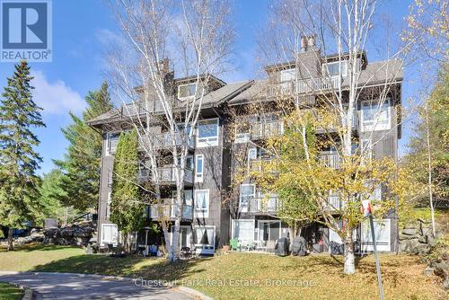 Rear View of Building - 4 Turner Drive, Huntsville (Chaffey), ON - Outdoor