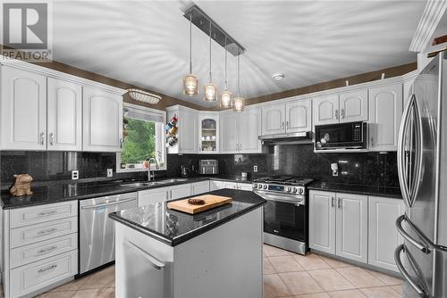 389 Sutherland Street, Espanola, ON - Indoor Photo Showing Kitchen With Double Sink With Upgraded Kitchen