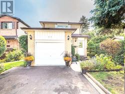 77 MARTINDALE CRESCENT  Brampton, ON L6X 2T8
