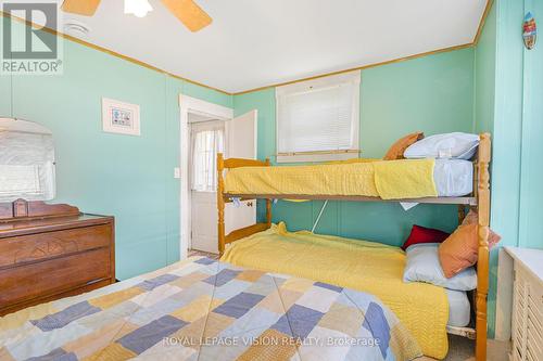 12874 Old Lakeshore Road, Wainfleet, ON - Indoor Photo Showing Bedroom