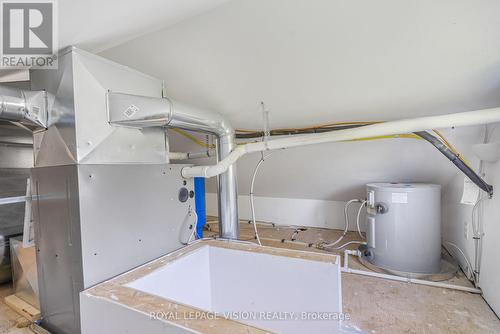 12874 Old Lakeshore Road, Wainfleet, ON - Indoor