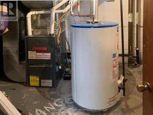 3498 Ashcroft Crescent, Mississauga, ON - Indoor Photo Showing Basement