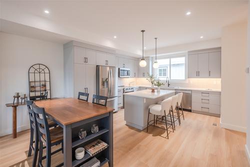 106-770 Argyle Street, Penticton, BC - Indoor