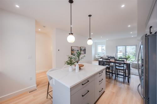 106-770 Argyle Street, Penticton, BC - Indoor