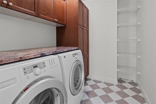 259-3780 Schubert Road, Armstrong, BC - Indoor Photo Showing Laundry Room