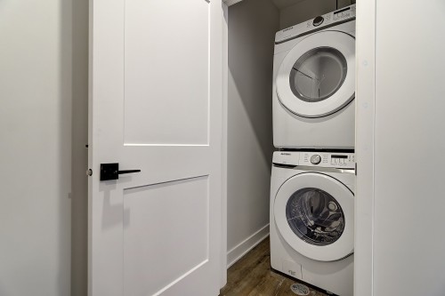 Laundry - 405-2020 Rue Lucien-Thimens, Montréal (Saint-Laurent), QC - Indoor Photo Showing Laundry Room