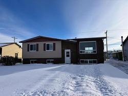 8 Otter Avenue  Manitouwadge, ON P0T 2C0