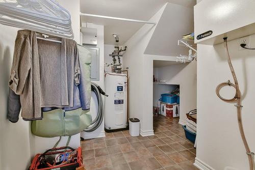 Walk-in closet - 2-65 Rue Du Sanctuaire, Sainte-Julie, QC - Indoor Photo Showing Other Room