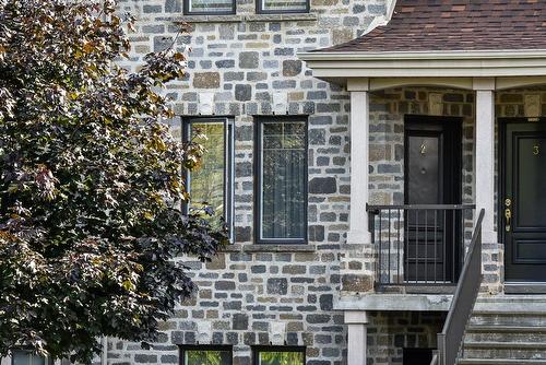 Exterior entrance - 2-65 Rue Du Sanctuaire, Sainte-Julie, QC - Outdoor