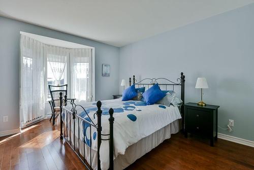 Primary bedroom - 2-65 Rue Du Sanctuaire, Sainte-Julie, QC - Indoor Photo Showing Bedroom