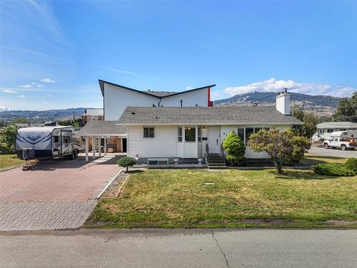 971 Kirkland Place, Kamloops, BC - Outdoor