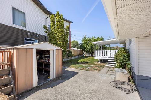 971 Kirkland Place, Kamloops, BC - Outdoor With Exterior